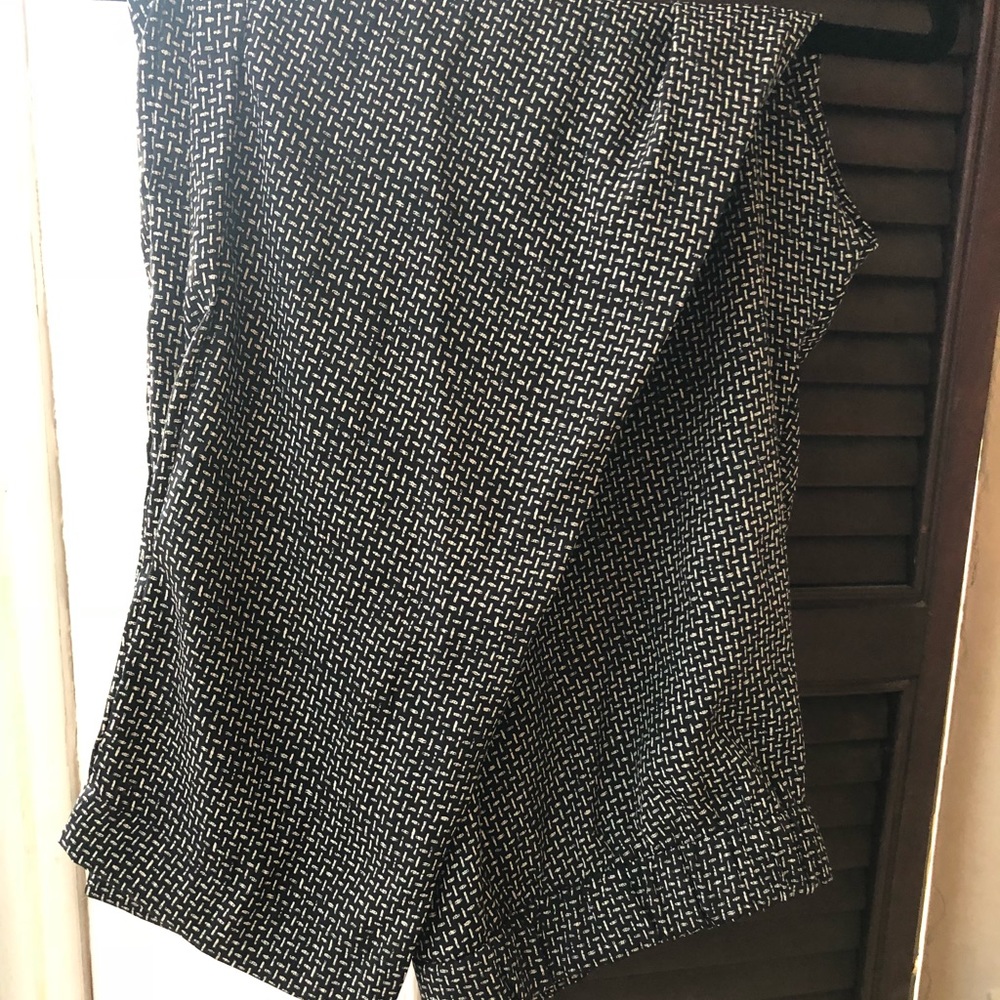 BRAND NEW printed trousers